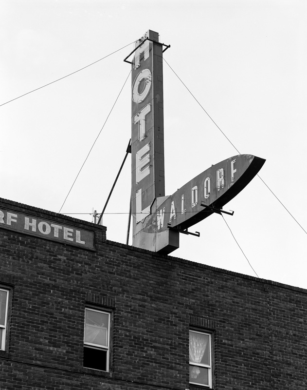 Waldorf Hotel Rob Pohl