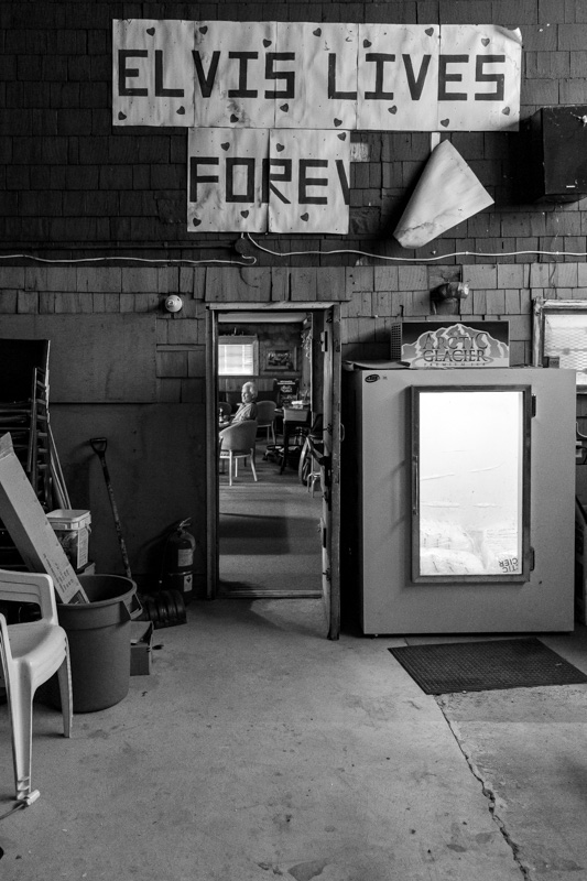 Blue Saloon Carseland Hotel Chris Doering