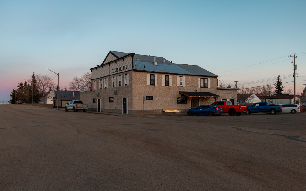 Bella's Czar Hotel Czar Alberta