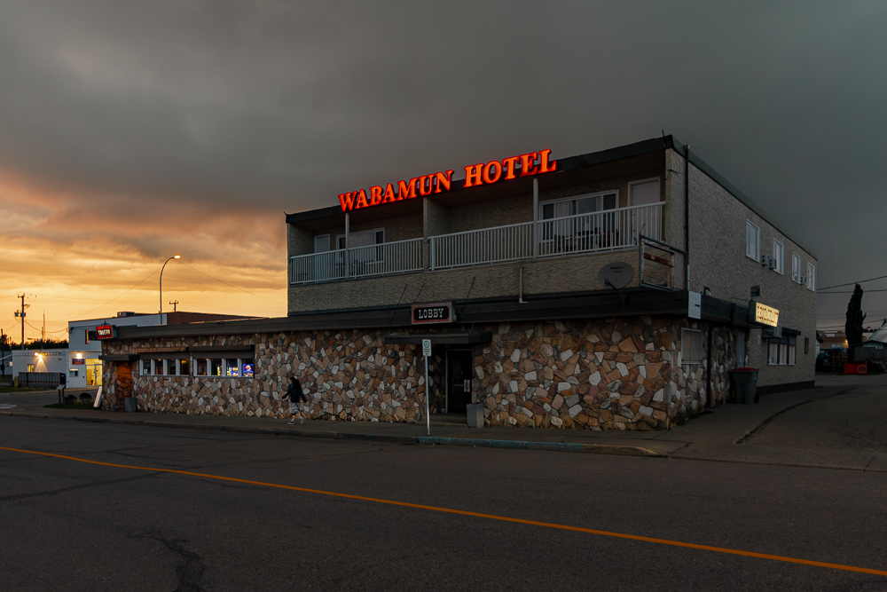Wabamun Hotel Chris Doering